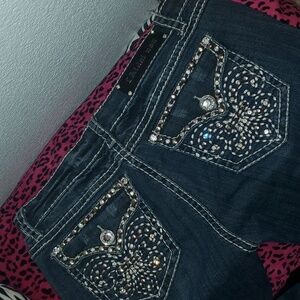 L.A. Idol 2000s Bedazzled Jeans fleur de lis design